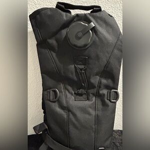 KMS Tactical Hydration Pack 2.5L – Black, New